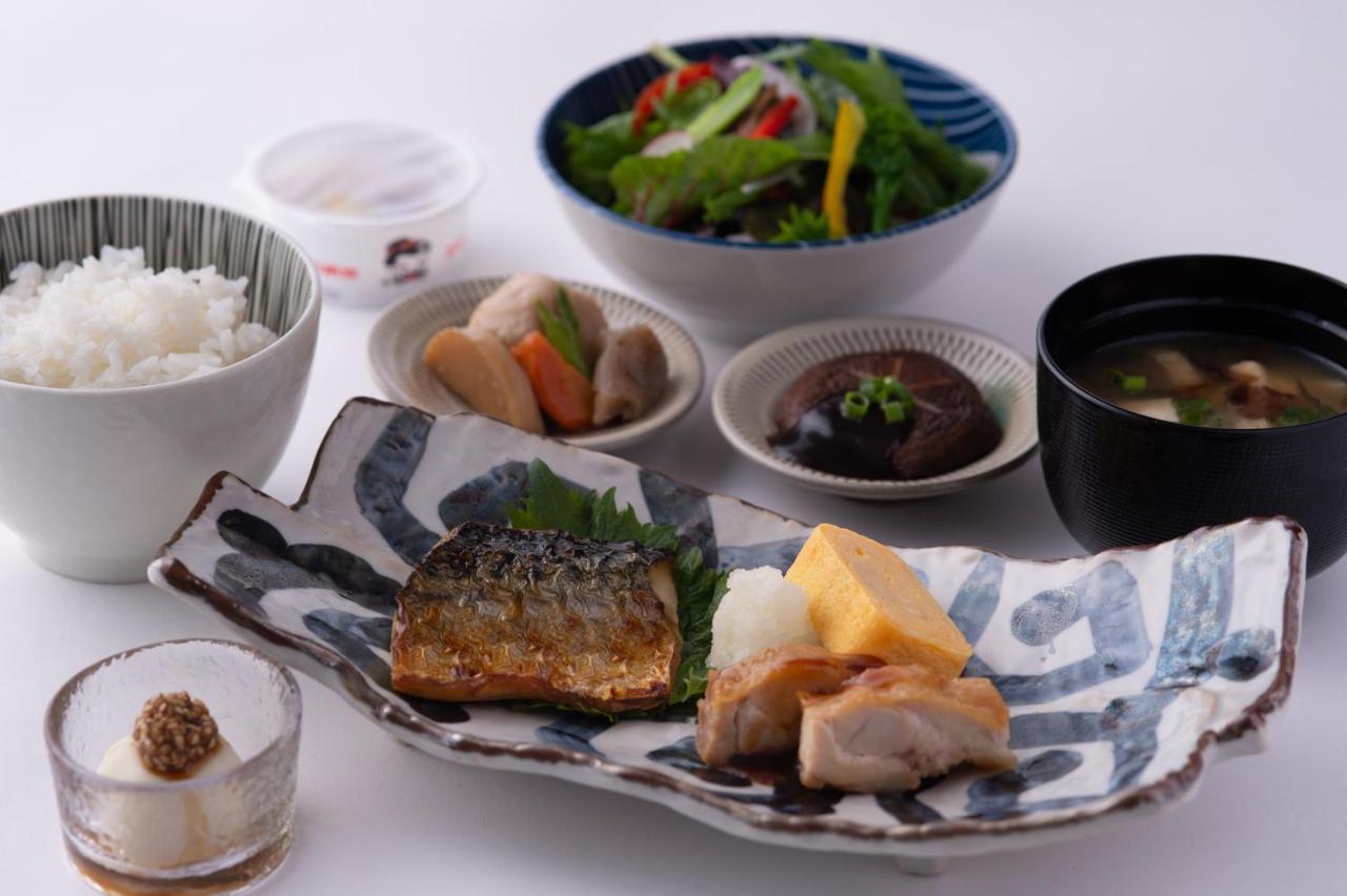 Hotel Front Inn Fukuoka Airport Екстер'єр фото