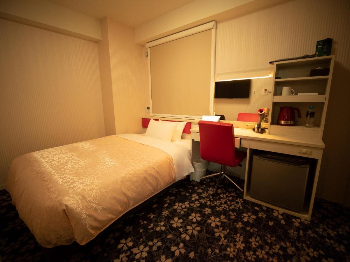 Hotel Front Inn Fukuoka Airport Екстер'єр фото